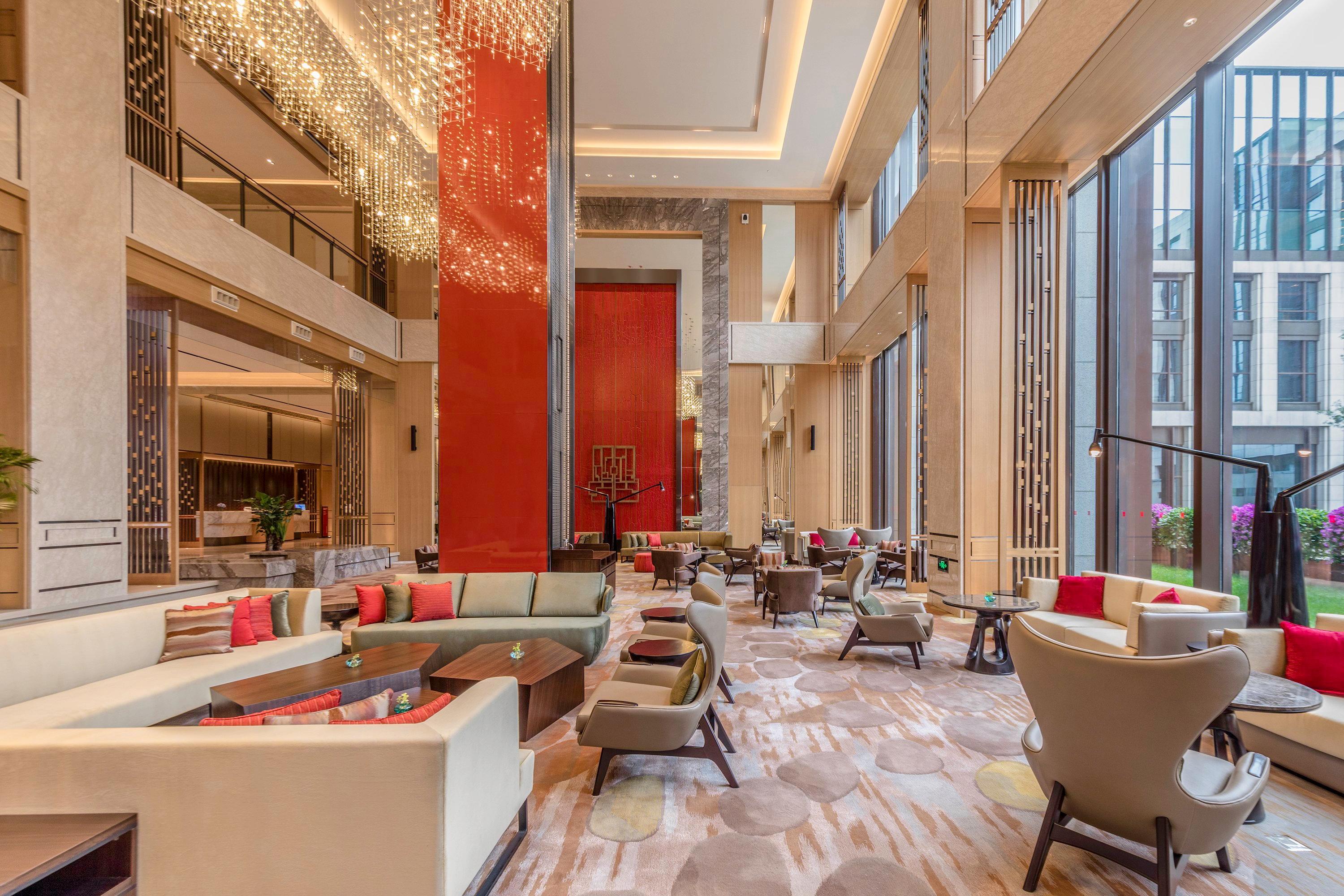 Hotel Hualuxe Xinan 5*