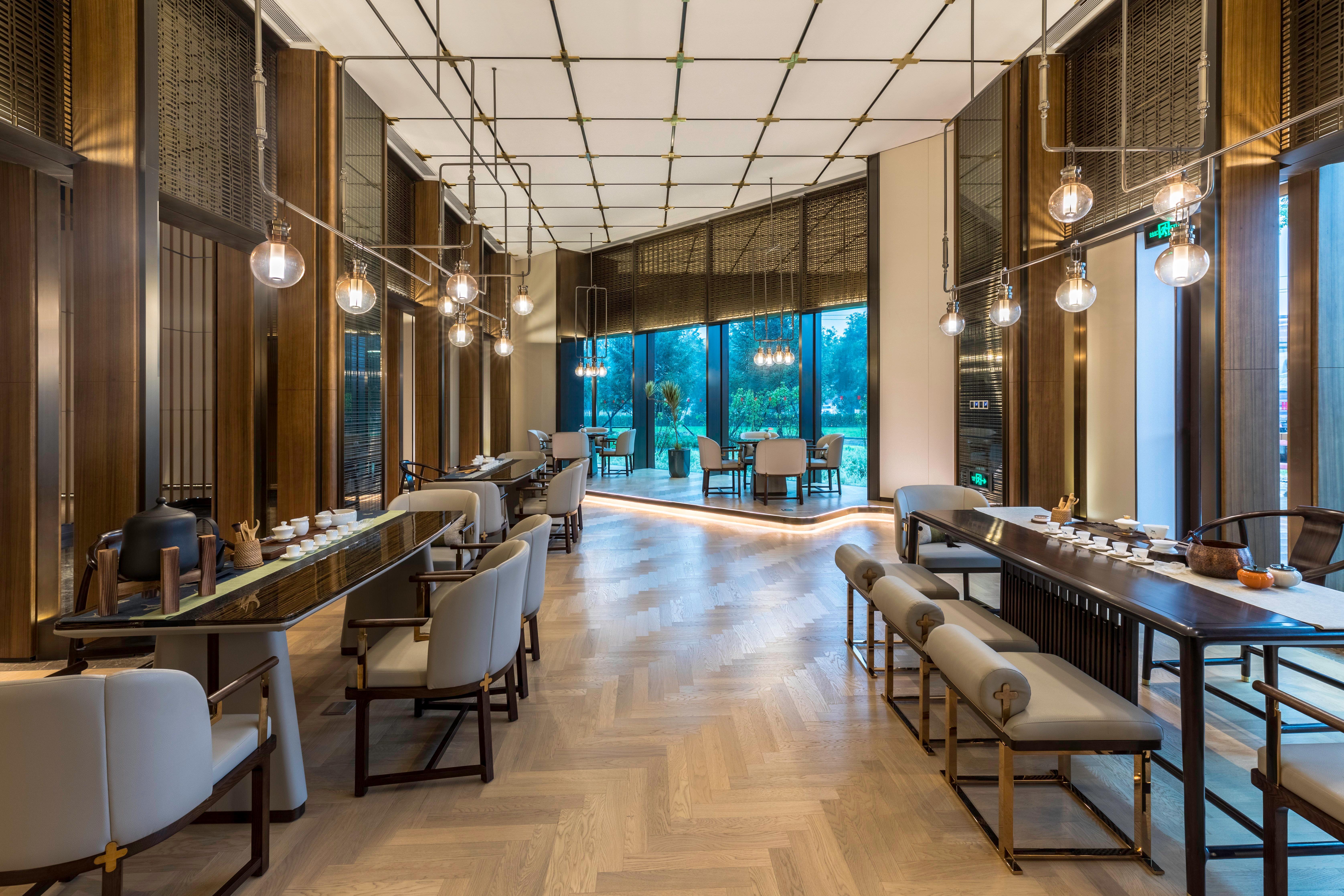 Hualuxe Xinan Beijing